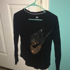 NIKE long-sleeve shirt